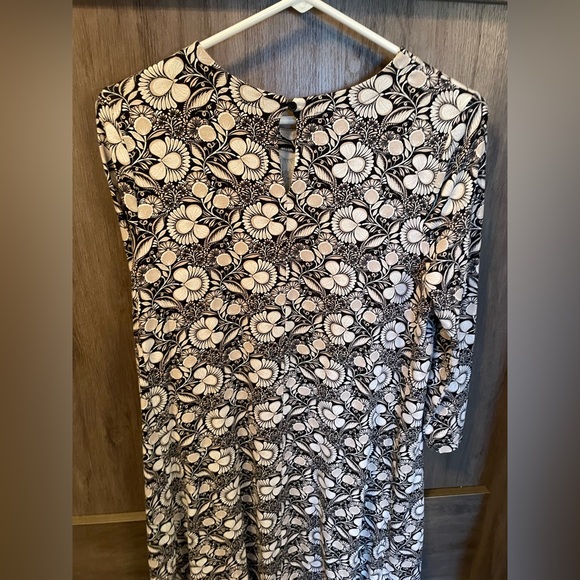 Ann Taylor Loft size small shift dress - Picture 4 of 7